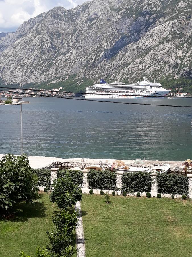 Blue Eye, Prcanj Kotor